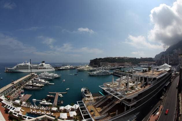 Photo4 LaPresse 24 05 2018 Monte Carlo, Monaco Grand Prix Formula One Monaco 2018 In the pic: Atmosphere, Sebastian Vettel (GER) Scuderia Ferrari SF71H & xa9; Photo4 LaPresse 24 05 2018 Monte Carlo, Monaco Sport Grand Prix Formula One Monaco 2018 In the pic: Atmosphere, Sebastian Vettel (GER) Scuderia Ferrari SF71H  Copyright: xPhoto4 LaPressex