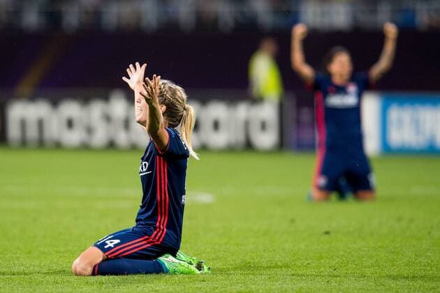 180524 Ada Hegerberg of Lyon celebrates after winning the UEFA Women s Champions League final between VfL Wolfsburg and Olympique Lyonnais on May 24, 2018 in Kyiv. Photo: Vegard Wivestad Grott BILDBYRAN kod VG 170174 Copyright: VEGARDxWIVESTADxGRoTT BB180524BB084