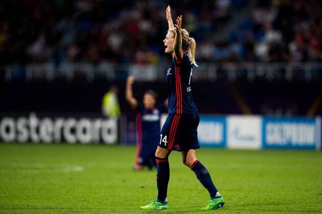 180524 Ada Hegerberg of Lyon celebrates after winning the UEFA Women s Champions League final between VfL Wolfsburg and Olympique Lyonnais on May 24, 2018 in Kyiv. Photo: Vegard Wivestad Grott BILDBYRAN kod VG 170174 Copyright: VEGARDxWIVESTADxGRoTT BB180524BB093