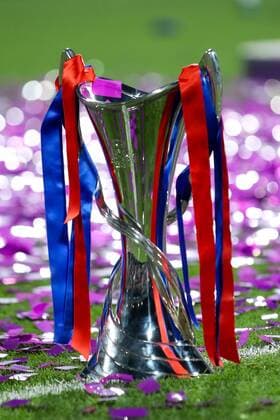 WOMEN SOCCER - UEFA Women CL, Wolfsburg vs Lyon KIEV,UKRAINE,24.MAY.18 - WOMEN SOCCER - UEFA Women Champions League, final, VfL Wolfsburg vs Olympique Lyon. Image shows a trophy. GEPAxpictures xMaticxKlansek