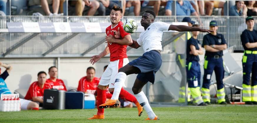 25.05.2018 Tissot Arena Biel , SCHWEIZ , Fussball Länderspiel U21 U 21 Schweiz - Frankreich Albian Ajeti (li,Schweiz U21)
