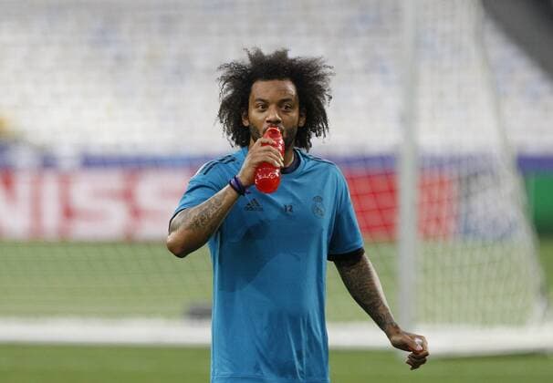 May 25, 2018 - Kiev, Ukraine - Real Madrid s Marcelo attends a training session at the Olimpiyskiy Stadium in Kiev, Ukraine, 25 May 2018.The 2018 UEFA Champions League Cup final football match between Real Madrid and Liverpool FC will held on May 26 at the Olimpiyskiy Stadium. Real Madrid v Liverpool - UEFA Champions League Final  - ZUMAn230 20180525_zaa_n230_1517 Copyright: xStrx
