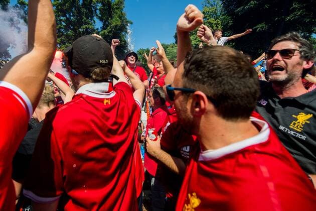 180526 Fans of Liverpool ahead of the UEFA Champions League final between Real Madrid and Liverpool on May 26, 2018 in Kyiv. Photo: Vegard Wivestad Gr¿tt BILDBYRN kod VG 170178 Copyright: VEGARDxWIVESTADxGR¯TT BB180526BB174
