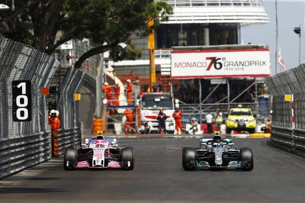 Motorsports: FIA Formula One World Championship WM Weltmeisterschaft 2018, Grand Prix of Monaco, 31 Esteban Ocon (FRA, Sahara Force India F1 Team), 77 Valtteri Bottas (FIN, Mercedes AMG Petronas Motorsport), Monte Carlo Monaco
