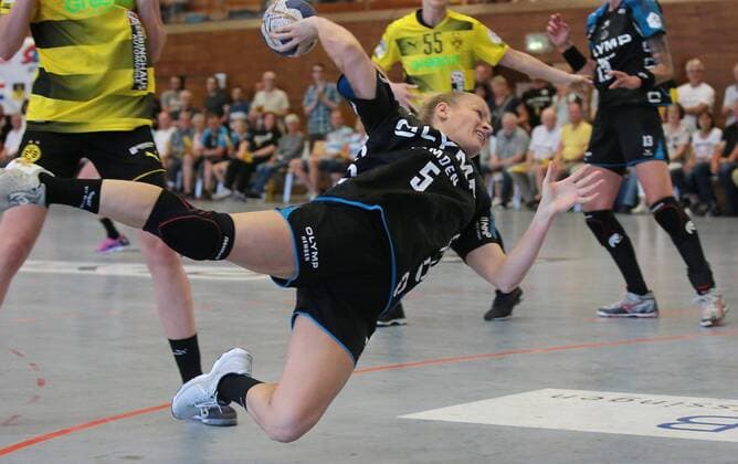 26.05.2018, Deutschland, Bietigheim, Handball Bundesliga Frauen 26. Spieltag Saison 2017 2018 SG BBM Bietigheim vs. Borussia Dortmund: Antje Lauenroth (BBM)