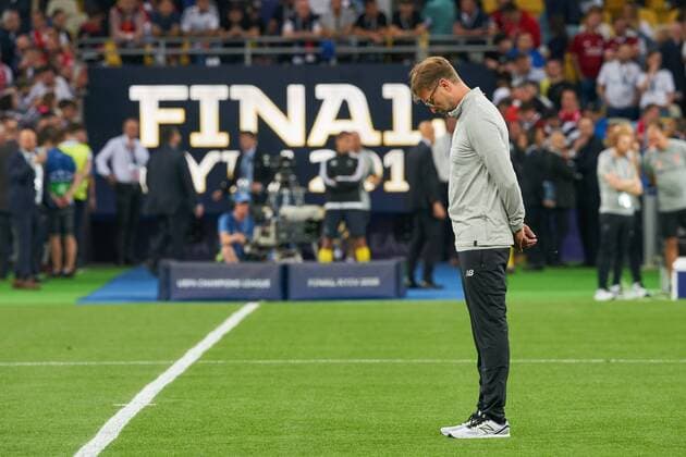 Juergen KLOPP, Trainer Liverpool , Emotionen, enttaeuscht, Enttaeuschung, Frust, frustriert, Trauer ,traurig, verzweifelt, Verzweiflung REAL MADRID - FC LIVERPOOL Fussball UEFA Champions League, Finale, Kiew, Ukraine, May 26, 2018 CL Season 2017 2018