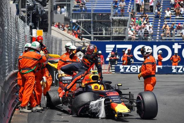 Crash, Max Verstappen, Red Bull Racing, formula 1 GP, Monaco 26.05.2018 Photo:mspb Jean Petin Crash, Max Verstappen, formula 1 GP, Monaco 2018