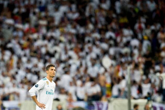 180526 Cristiano Ronaldo of Real Madrid looks dejected after 1-1 during the UEFA Champions League final between Real Madrid and Liverpool on May 26, 2018 in Kyiv. Photo: Vegard Wivestad Grott BILDBYRAN kod VG 170178 Copyright: VEGARDxWIVESTADxGRoTT BB180526ZE016
