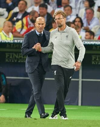 Juergen KLOPP, Trainer Liverpool , gratuliert Zinedine ZIDANE, Trainer Real Madrid REAL MADRID - FC LIVERPOOL Fussball UEFA Champions League, Finale, Kiew, Ukraine, May 26, 2018 CL Season 2017 2018