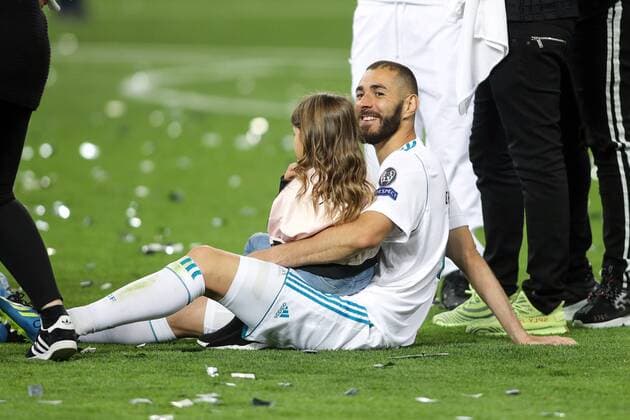 SOCCER - UEFA CL final, Liverpool vs Real KIEV,UKRAINE,26.MAY.18 - SOCCER - UEFA Champions League, final, Liverpool FC vs Real Madrid CF. Image shows Karim Benzema (Madrid) with daughter. GEPAxpictures xMaticxKlansek