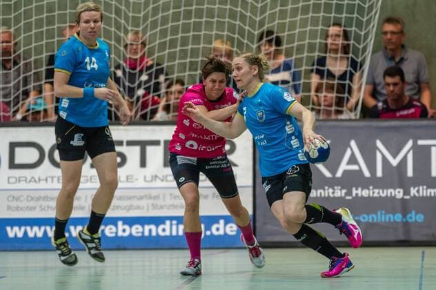 links Friederike Gubernatis, Mitte Ina Großmann, rechts Maike Schirmer Handball, BL, Frauen, TusSies Metzingen - Buxtehuder SV, 26.05.18 Metzingen Copyright: xEibner-Pressefoto SCHMIDTx EP_MST