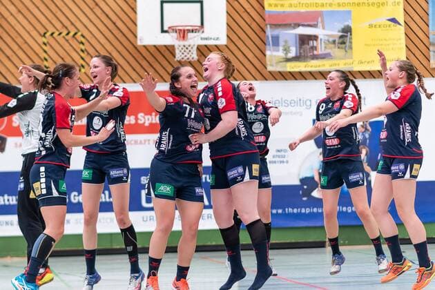 Sigesjubel SG H2Ku Herrenberg Kuties, SG H2Ku Herrenberg Kuties vs. SG 09 Kirchhof, Handball, 2.Bundesliga, Frauen, HBF, Saison 17 18, 26.05.2018, SG H2Ku Herrenberg Kuties vs. SG 09 Kirchhof, Handball, 2.Bundesliga, Frauen, HBF, Saison 17 18, 26.05.2018 Herrenberg Copyright: xEIBNER WolfgangxFrankx EP_WFK