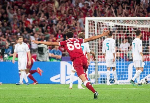 26.05.2018, Olympiastadion, Kiev, UKR, UEFA CL, Real Madrid vs FC Liverpool, Finale, im Bild Trent Alexander-Arnold of Liverpool celebrates during the UEFA Champions League final match between Real Madrid and FC Liverpool at the Olympiastadion in Kiev, Ukraine on 2018 05 26. Kiev