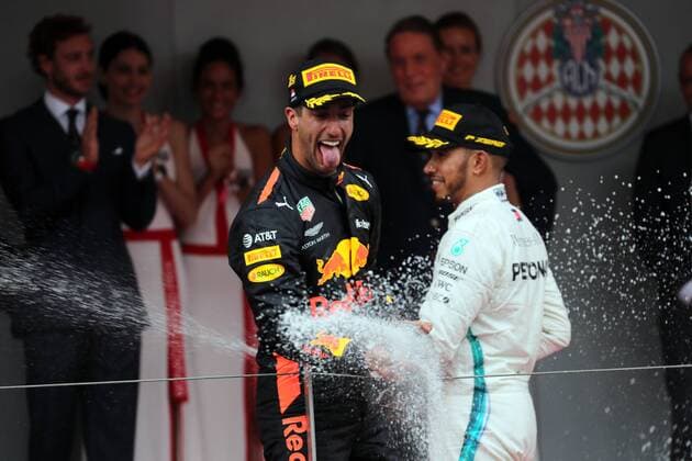 Photo4 LaPresse 27 05 2018 Monte Carlo, Monaco Grand Prix Formula One Monaco 2018 In the pic: Daniel Ricciardo (AUS) Red Bull Racing RB14 and Lewis Hamilton (GBR) Mercedes AMG F1 W09  Copyright: xPhoto4 LaPressex