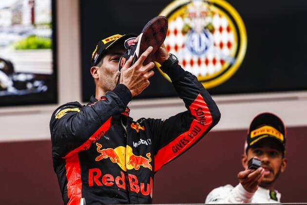 May 27, 2018 - Montecarlo, Monaco - 03 Daniel Ricciardo from Australia with Aston Martin Red Bull Tag Heuer RB14 doing a showy to celebrate the victory at the podium during the Race of Monaco Formula One Grand Prix at Monaco on 27th of May, 2018 in Montecarlo, Monaco. F1 Grand Prix of Monaco  - ZUMAn230 20180527_zaa_n230_654 Copyright: xXavierxBonillax