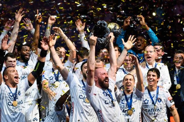 Handball, Montpellier HB gewinnt Champions League 2018.05.27 Kolonia Pilka reczna Velux EHF FINAL4 Champions League Liga Mistrzow final Montpellier wygrywa HBC Nantes - Montpellier HB N Z puchar radosc wygrana dekoracja Montpellier Foto Pawel Andrachiewicz PressFocus 2018.05.27 Cologne Handball Velux EHF FINAL4 Champions League final HBC Nantes - Montpellier HB puchar radosc wygrana dekoracja Montpellier Photo Pawel Andrachiewicz PressFocus NEWSPIX.PL --- Newspix.pl FRANCE OUT!  20180527_PF_PA170