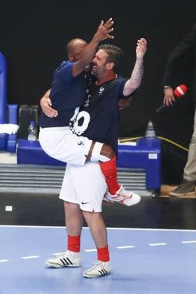 Joie Sylvain Wiltord et Vincent Candela FOOTBALL : France 98 vs Academie United - 10ans Academie Bernard Diomede - 29 05 2018 GwendolineLeGoff Panoramic 