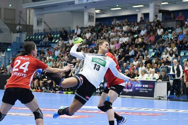 Torwurf 13 Julia Behnke (DHB Deutschland) EM-Qualifikation Frauen, Deutschland vs Tuerkei, 02.06.2018 - EM-EM-Qualifikation Frauen, Deutschland vs Tuerkei, 02.06.2018 Copyright: xEIBNER JuergenxAugstx EP_JOGI