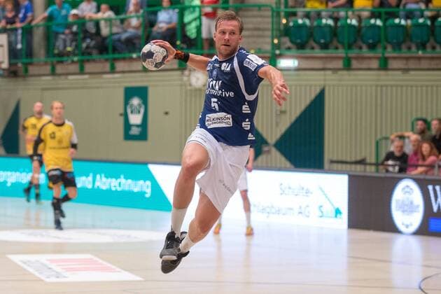 Max Darj ( 5, Bergischer HC) beim Wurf Bergischer HC vs. HSC Coburg 2000, Handball, 2. Handball Bundesliga, 02.06.18 Wuppertal NRW Deutschland Uni-Halle
