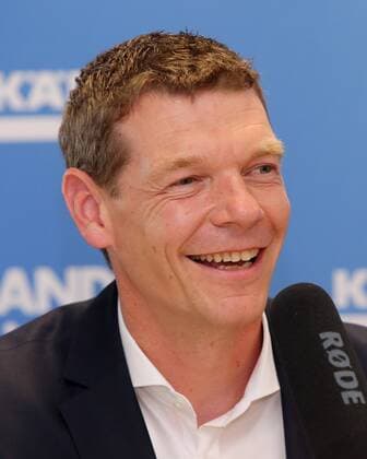 BAU 03.06.2018 Stuttgart Handball TVB Stuttgart PK, Trainer Jürgen Schweikardt bleibt Trainer und erhält einen 3-Jahres-Vertrag, Christian May (Sprecher der Gesellschafter)