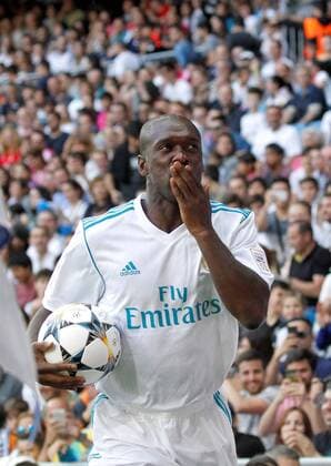 Former Dutch Real Madrid player Clarence Seedorf greets the fans during the Heart Classic Match 2018 Soccer for Children solidarity match that the legends of Real Madrid and Arsenal play at the Santiago Bernabeu Stadium, in Madrid, Spain, 03 June 2018. Heart Classic Match 2018 Soccer for Children !ACHTUNG: NUR REDAKTIONELLE NUTZUNG!  Copyright: xVíctorxLerenax GRAF2635 20180603-636636512858239803