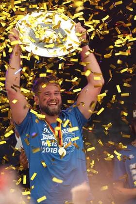 Themen der Woche - SPORT KW22 Bilder des Tages - SPORT SG Flensburg-Handewitt - Frisch auf Goeppingen, Handball; Flensburg, 03.06.18 Flensburg, 03.06.18, Handball, Bundesliga, Saison 2017 2018, SG Flensburg-Handewitt - Frisch auf Goeppingen : Verabschiedung und Feier *** SG Flensburg Handewitt Fresh on Goeppingen Handball Flensburg 03 06 18 Flensburg 03 06 18 Handball Bundesliga Season 2017 2018 SG Flensburg Handewitt Fresh on Goeppingen Farewell and celebration xmmkx