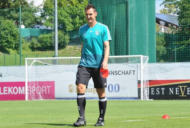 Fußball Trainingslager Deutsche Nationalmannschaft am 05.06.2018 im Fußballzentrum Rungg Eppan Miroslav Klose ( Praktikant DFB )