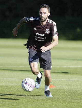 June 6, 2018 - EUM20180606DEP22.JPG.COPENHAGUE, Dinamarca, Soccer Futbol-Seleccion Mexicana.- El seleccionado nacional, Miguel Layun, durante entrenamiento de la Seleccion Mexicana, en el Complejo deportivo del estadio Brondby, este 6 de junio de 2018, previo al partido a disputarse ante su similar de Dinamarca este sabado. Foto: Agencia EL UNIVERSAL Luis Cortes MAR. Latin News: June 6, 2018  - ZUMAu78_ 20180606_zaf_u78_538 Copyright: xLuisxCortesx