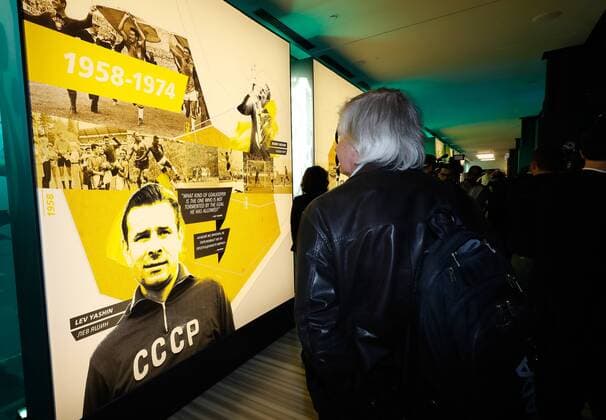 2018 FIFA World Cup WM Weltmeisterschaft Fussball June 8, 2018 Today, Hyundai Motor, the Official Automotive Partner of the FIFA 2018 World Cup in Russia â ¢, opens a special exhibition at the Hyundai Motorstudio Gallery in Moscow, timed to coincide with the FIFA 2018 World Cup in Russia â ¢ - the FIFA World Football Museum with the support of Hyundai. The exhibition is devoted to the FIFA World Cup â ¢ FIFA, passion and devotion of fans of this as well as about the history of the tournament by the players, forever inscribed their names in the annals of the championship. At the opening ceremony, the guests were able to see the cup for the first time, which will be presented to the winners of the FIFA 2018 â ¢ FIFA World Cup, as well as the Jules Rome Cup, the original trophy of the FIFA World Cup from 1930 to 1970.