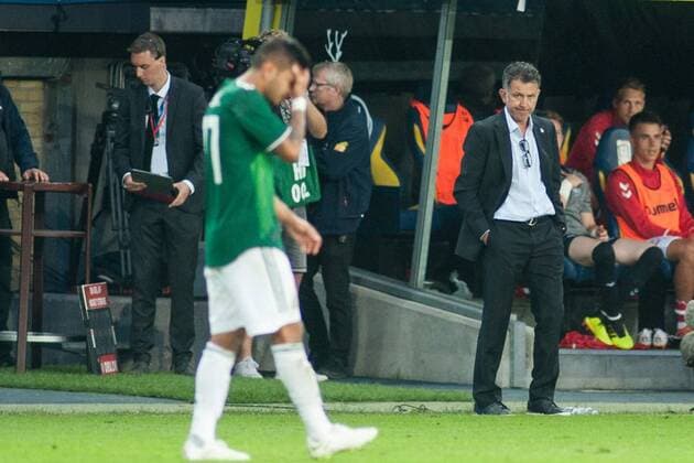 WM 2018, Testspiel, Dänemark - Mexiko Mexico s head coach Juan Carlos Osorio (R) reacts during the International Friendly Länderspiel soccer match between Denmark and Mexico in Brondby, Denmark, 09 June 2018. Denmark vs Mexico !ACHTUNG: NUR REDAKTIONELLE NUTZUNG!  Copyright: xRicardoxRamírezx COP 20180610-636641863680364067