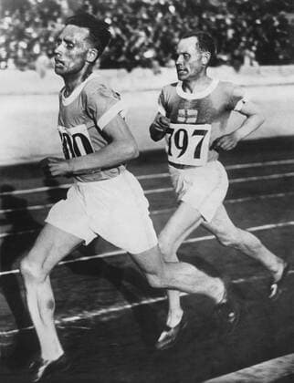 Amsterdam, Netherlands: 1928 Finnish runner Ville Ritola leads his countryman Paavo Nurmi in the 10,000 meter race in the 1928 Summer Olympics. Nurmi took the gold while Ritola won the silver medal. xUnderwoodxArchives 3-Sport-TF-M-T_11 990_05_3-Sport-TF-M-T_11HR