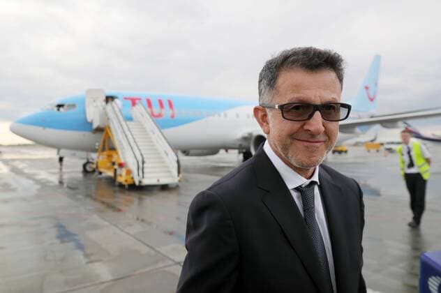 MOSCOW REGION, RUSSIA - JUNE 11, 2018: Mexico s head coach Juan Carlos Osorio at Sheremetyevo International Airport, during the arrival of Mexico s national football team, ahead of FIFA World Cup WM Weltmeisterschaft Fussball Russia 2018. Sergei Bobylev TASS  TS0838B9