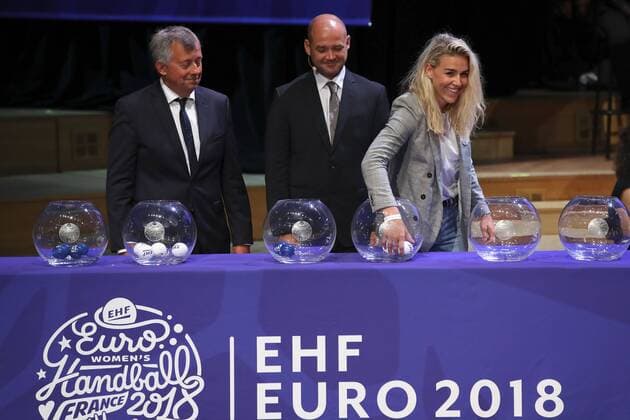 Michael Wiederer ( President EHF ) Martin Hausleitner ( Secretaire general EHF) HANDBALL : Tirage au Sort Euro 2018 - Maison de la Radio - 12 06 2018 GwendolineLeGoff Panoramic 