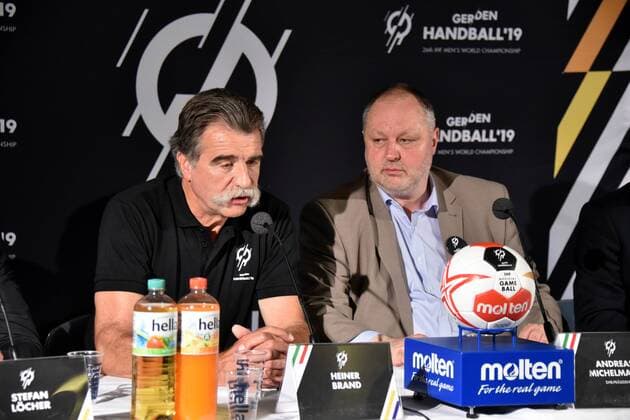 Heiner Brand , Botschafter der Handball WM , l-r, und Andreas Michelmann, DHB Präsident posieren am 15.06.2018 in Köln bei der Vorstellung des Handball WM Botschafter. Die Handball WM 2019 findet vom 10. - 27. Januar 2019 unter anderem auch in der Lanxess Arena in Köln statt.