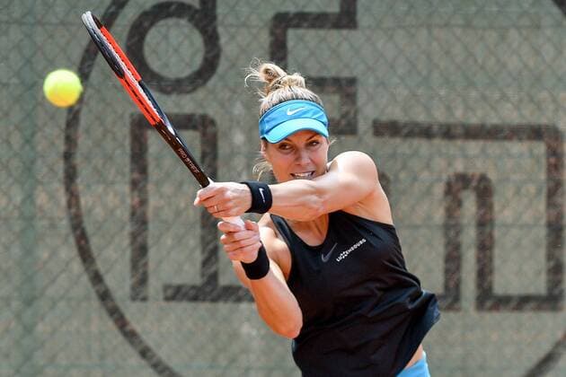 GER, ITF Womens Circuit, 6. ITF- Bredeney Ladies Open 2018 vom 11.-16. Juni 16.06.2018, Verein: Tennisclub Bredeney e.V. Essen (5037) Zeißbogen 29, 45133 Essen , Essen, GER, ITF Womens Circuit, 6. ITF- Bredeney Ladies Open 2018 vom 11.-16. Juni , im Bild Mandy Minella (LUX) beim Rückhandschlag