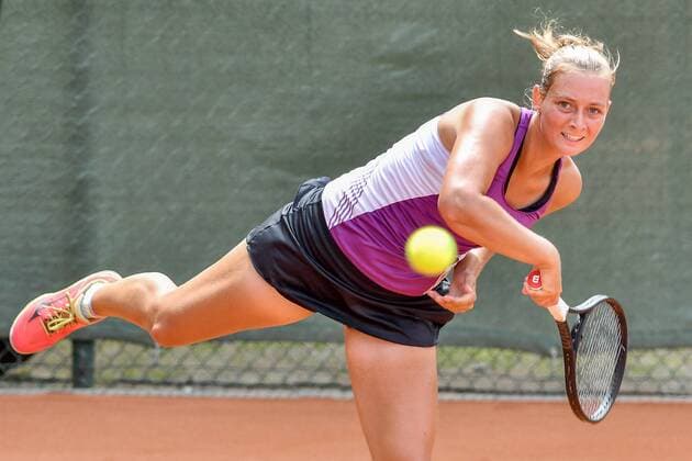 GER, ITF Womens Circuit, 6. ITF- Bredeney Ladies Open 2018 vom 11.-16. Juni 16.06.2018, Verein: Tennisclub Bredeney e.V. Essen (5037) Zeißbogen 29, 45133 Essen , Essen, GER, ITF Womens Circuit, 6. ITF- Bredeney Ladies Open 2018 vom 11.-16. Juni , im Bild Cindy BURGER (NED) beim Aufschlag