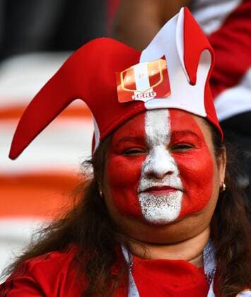 WM 2018, Fans 16th June 2018, Mordovia Arena, Mordovia, Russia; FIFA World Cup WM Weltmeisterschaft Fussball Football, Group C, Peru versus Denmark; Peru fan in team colours and face paint before the game  ActionPlus12037472 UlrikxPedersen