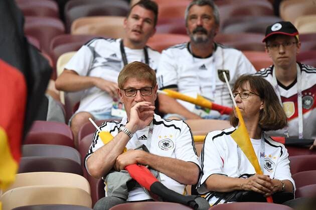 Fussball, Herren, Saison 2017 18, Weltmeisterschaft in Russland, Gruppe F (1. Spieltag, Luschniki-Stadion Moskau), Deutschland - Mexiko, Enttäuschung nach Abpfiff bei den deutschen Fans, 17.06.2018, Copyright: xMatthiasxKochx