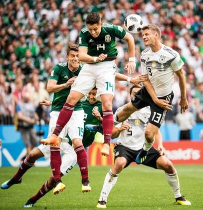 180617 Javier Hernandez of Mexico and Thomas Müller of Germany during the FIFA World Cup WM Weltmeisterschaft Fussball group stage match between Germany and Mexico on June 17, 2018 in Moscow. Photo: Petter Arvidson BILDBYRAN kod PA 92069 Copyright: PETTERxARVIDSON BB180617PA099
