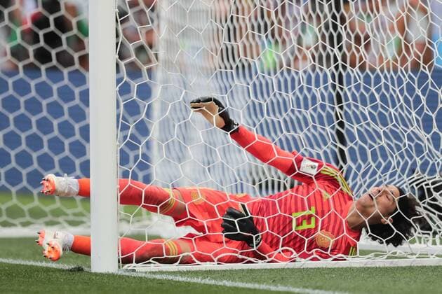 KAZAN, RUSSIA - JUNE 17: goalkeeper Guillermo Ochoa of Mexico during a Group F 2018 FIFA World Cup WM Weltmeisterschaft Fussball soccer match between Germany and Mexico on June 16, 2018, at Kazan Arena in Kazan, Russia. (Photo by Anatoliy Medved Icon Sportswire) SOCCER: JUN 17 FIFA World Cup Group Stage - Germany v Mexico Icon180617033 EDITORIAL USE ONLY