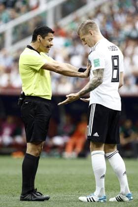 Themen der Woche - SPORT KW25 Bilder des Tages - SPORT June 17, 2018 - Moscow, Russia - Toni Kroos during the 2018 FIFA World Cup WM Weltmeisterschaft Fussball Russia group F match between Germany and Mexico at Luzhniki Stadium on June 17, 2018 in Moscow, Russia. Germany v Mexico: Group F - 2018 FIFA World Cup Russia  - ZUMAn230 20180617_zaa_n230_964 Copyright: xMehdixTaamallahx