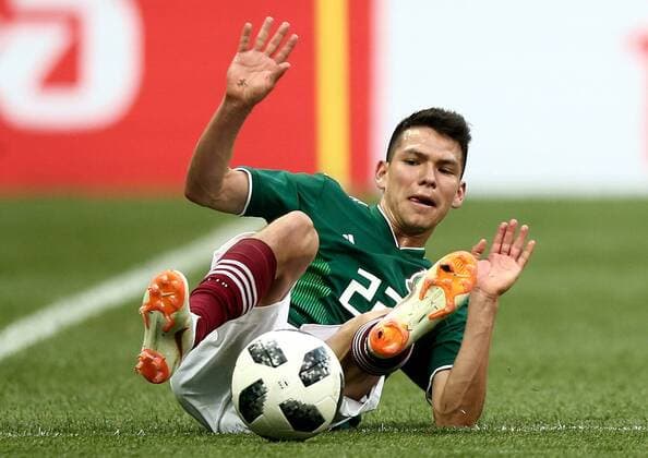 MOSCOW, RUSSIA - JUNE 17, 2018: Mexico s Hirving Lozano in the 2018 FIFA World Cup WM Weltmeisterschaft Fussball Group F football match against Germany at Luzhniki Stadium. Valery Sharifulin TASS  TS084D37