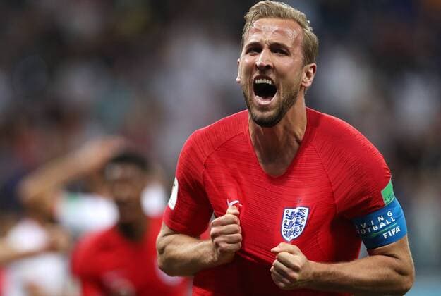 Bilder des Tages - SPORT WM 2018, Tunesien - England VOLGOGRAD, RUSSIA - JUNE 18, 2018: England s Harry Kane celebrates scoring in the 2018 FIFA World Cup WM Weltmeisterschaft Fussball First Stage Group G football match against Tunisia at Volgograd Arena. Sergei Savostyanov TASS  TS08501A