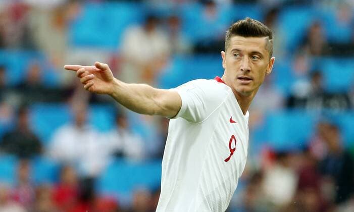 Robert Lewandowski zeigend, gestikulierend Aktion Oberkoerper Oberkörper Fußball Fussball FIFA WM Weltmeisterschaft Russland Russia 2018 Saison 2017 2018 19.06.2018 Polen POL vs. Senegal SEN