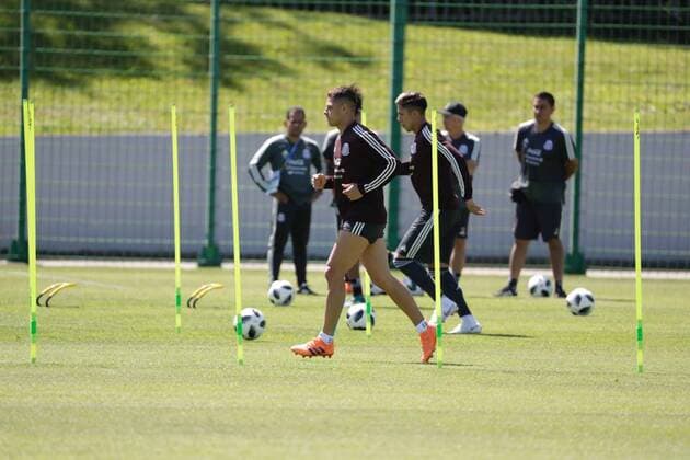 June 20, 2018 - EUM20180620DEP07.JPG .MOSCÃö, Rusia SoccerFutbol-Seleccion.- La Seleccion Mexicana de futbol realiza su entrenamiento correspondiente a este miercoles 20 de junio de 2018, como parte de su preparacion para el choque ante el combinado de Corea del Sur, duelo correspondiente a la actividad del Grupo F dentro del Mundial de Rusia 2018 que tendra lugar este sabado 23 de junio. Foto: Agencia EL UNIVERSALLuis CortesAFBV Latin News: June 20, 2018  - ZUMAu78_ 20180620_zaf_u78_518 Copyright: xElxUniversalx