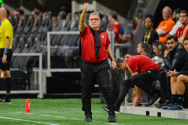 ATLANTA, GA Ð JUNE 20: Atlanta head coach Gerardo Martino gestures from the sideline during the Open Cup match between Atlanta and Chicago on June 20th, 2018 at Mercedes-Benz Stadium in Atlanta, GA. The Chicago Fire defeated Atlanta United FC 1 Ð 0. (Photo by Rich von Biberstein Icon Sportswire) SOCCER: JUN 20 US Open Cup Round of 16 - Chicago Fire at Atlanta United FC Icon180620011 EDITORIAL USE ONLY