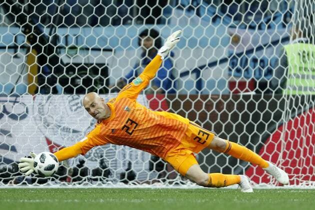 goalkeeper Willy Caballero of Argentina during the 2018 FIFA World Cup WM Weltmeisterschaft Fussball Russia group D match between Argentina and Croatia at the Novgorod stadium on June 21, 2018 in Nizhny Novgorod, Russia FIFA World Cup 2018 Russia 2017 2018 xVIxVIxImagesx xMauricexvanxSteenxWKxIVx 11267482