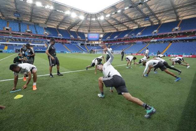 June 22, 2018 - EUM20180622DEP06.JPG.ROSTOV, Rusia, SoccerFutbol-Mundial.- 22 de junio de 2018. Sesion de entrenamiento de la Seleccion Mexicana de futbol en el Estadio Rostov Arena, previo al partido que tendran ante su similar de Corea del Sur este sabado, como parte de las actividades de fase de grupos del Mundial de Rusia. Foto: Agencia EL UNIVERSALLuis CortesMAR. Latin News: June 22, 2018  - ZUMAu78_ 20180622_zaf_u78_511 Copyright: xElxUniversalx