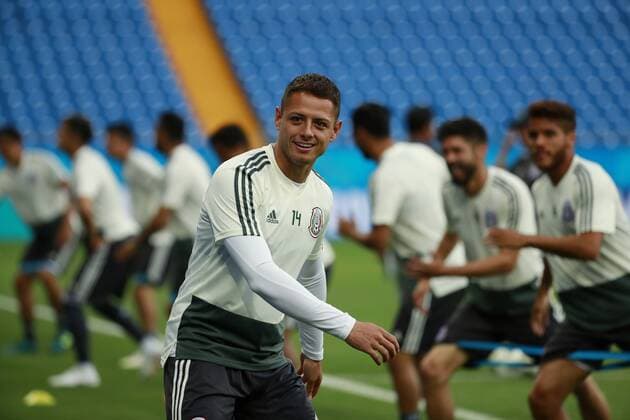 WM 2018, Training Nationalteam Mexiko Mexico s player Javier Hernandez participates in a training session in Rostov-on-Don, Russia 22 June 2018. South Korea will play Mexico in their FIFA World Cup WM Weltmeisterschaft Fussball 2018 Group F match 23 June 2018. Mexico training !ACHTUNG: NUR REDAKTIONELLE NUTZUNG!  Copyright: xJoséxMéndezx ROS109 20180622-636652999062598346