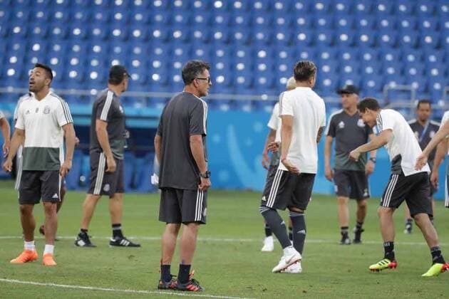 June 22, 2018 - EUM20180622DEP10.JPG.ROSTOV, Rusia, SoccerFutbol-Mundial.- 22 de junio de 2018. Sesion de entrenamiento de la Seleccion Mexicana de futbol en el Estadio Rostov Arena, previo al partido que tendran ante su similar de Corea del Sur este sabado, como parte de las actividades de fase de grupos del Mundial de Rusia. Foto: Agencia EL UNIVERSALLuis CortesMAR. Latin News: June 22, 2018  - ZUMAu78_ 20180622_zaf_u78_517 Copyright: xElxUniversalx